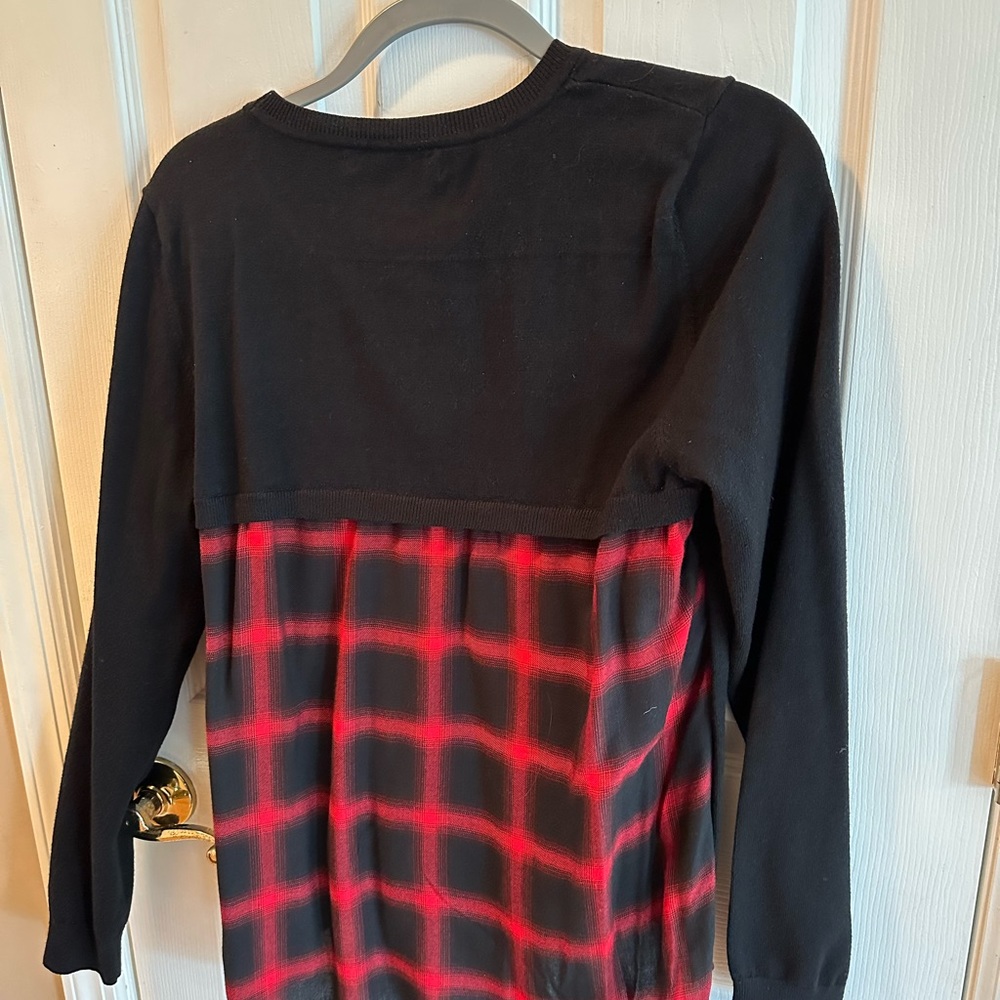 Sweater - Picture 2 of 2
